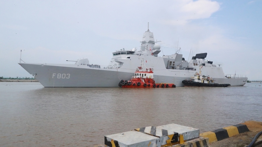 Dutch frigate HNLMS Tromp makes goodwill visit to Vietnam